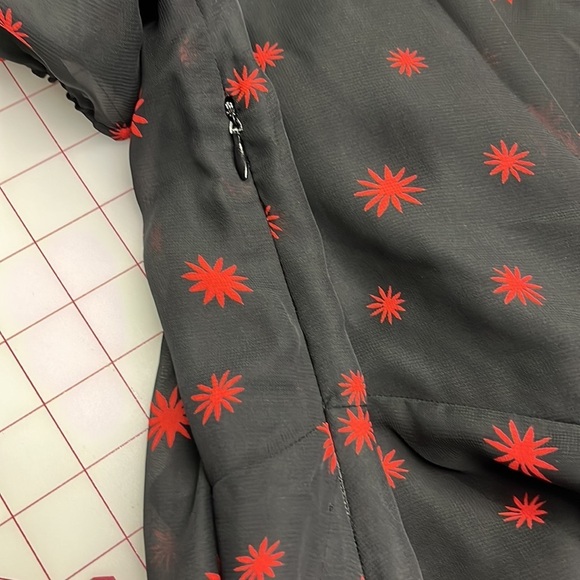 JULIA JORDAN NWT Asymmetrical Side Ruched Ruffle Hi-Low Star Burst Print Dress 2 - Picture 8 of 16